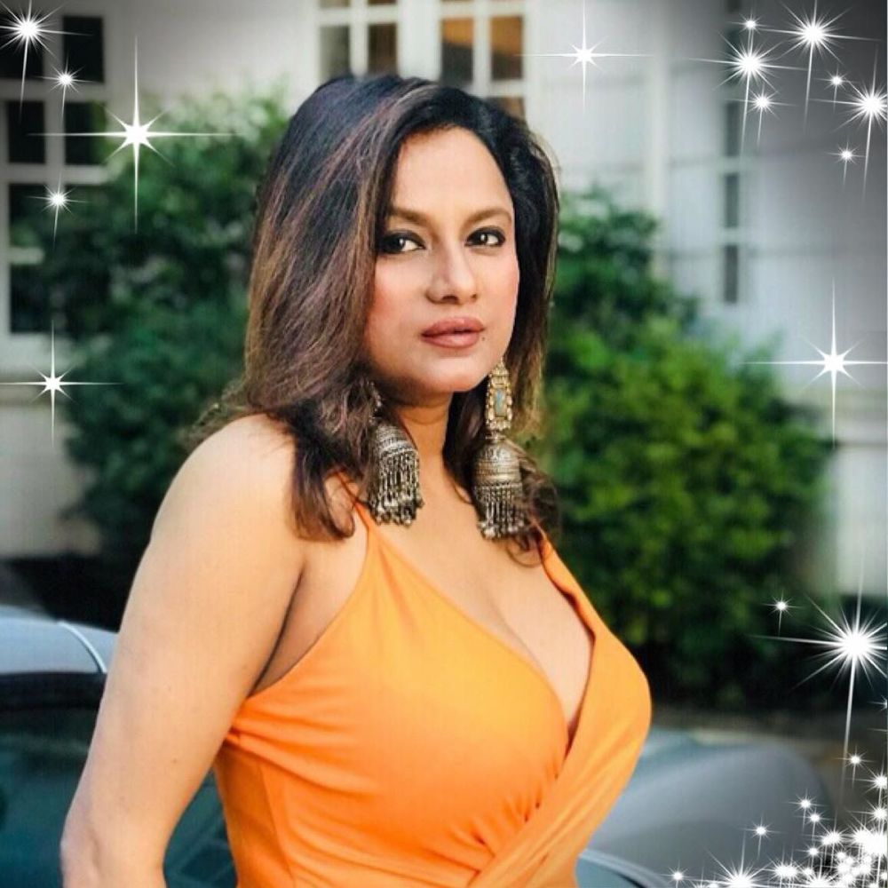 Meet your Posher, Mohini